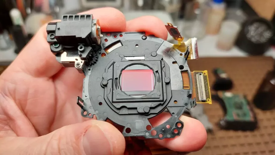 Jak Skutecznie Wyczyścić Matrycę w Aparacie Kompaktowym Sony